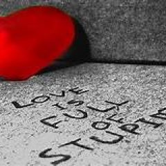 Urdu Sad Poetry  (Heart Brokan)